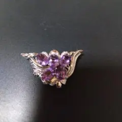シルバー製花形ブローチ 紫色の石