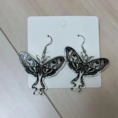 ピアス レディース 両耳 蝶々 アゲハ蝶 骸骨 ガイコツ ドクロ