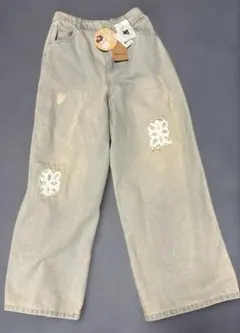 Item thumbnail for item c9c588b0-b04c-44bc-8cb1-ae75807fa69d