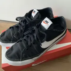NIKEBLAZERLOW77VNTGナイキブレイザーブラックホワイト28㌢美品 - メルカリ