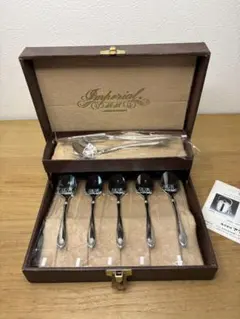 Item thumbnail for item 8a4853a6-b1d2-43c9-8904-1a032144c470