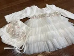 ホワイトフリルベビートップスと帽子セット