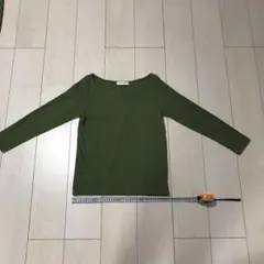 AZULBYMOUSSY 緑のカットソー