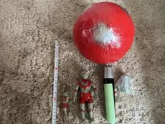 M1号 フィギュア王誌上限定 世紀の大怪獣 ウルトラマン赤い玉