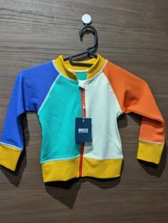 未使用　BREEZE　おしゃれ　上着　パーカー　カラフル　おでかけ子供服100