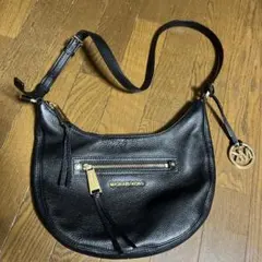 MICHAEL KORS 黒 レザー ショルダーバッグ