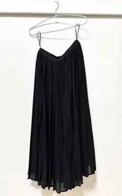 UNIQLO ブラック プリーツスカート M