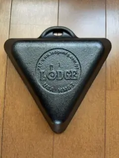 Lodge 鋳鉄製三角形スキレット 一辺約15cmのサムネイル