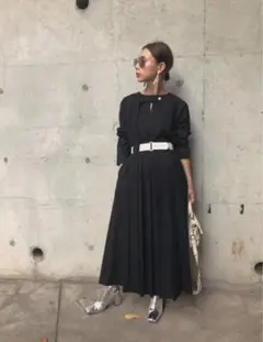 2025年最新】belted tuck pleats dressの人気アイテム - メルカリ