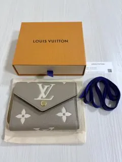 LOUIS VUITTON ポルトフォイユ ヴィクトリーヌ 三つ折り財布　極美品のサムネイル