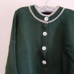 And yearch. カーディガン ボリューム袖