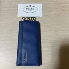 PRADA 青 レザー キーケース