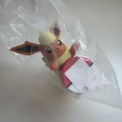 ブースター 一番くじ F賞 フィギュア 街歩きちらりんフレンズ ポケモン