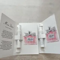 Miss Dior Eau de Parfum サンプル　2点セット