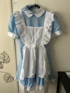 水色メイド服