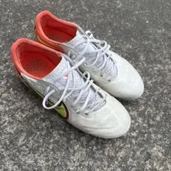 NIKE TIEMPO サッカースパイク トップモデル