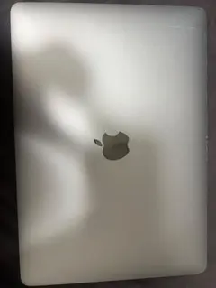 Apple MacBook Air (M1, 2020) 本体