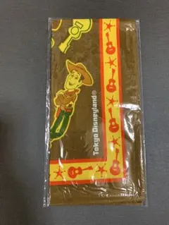 ディズニーランド　トイストーリー ウッディ バンダナ