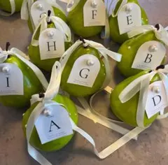 テーブルナンバー フェイクフルーツ 洋梨 梨 ウェディング 席札