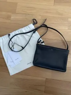 セリーヌ　トリオ　スモールバッグ
