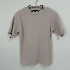 lespoir ベージュ リブ編み 半袖Tシャツ 袖口フリル