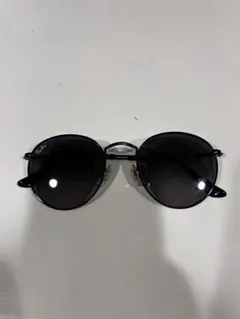 Ray-Ban ラウンド型サングラス ブラック