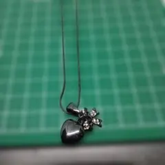 シルバー ハート型ペンダント ネックレス