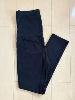 UNIQLOマタニティ スキニーパンツ 黒