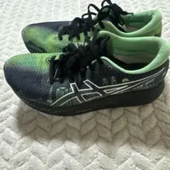 アシックスMAGIC ＳＰＥＥＤ　24センチ