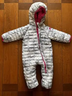 ジャンプスーツ　コストコ　SNOZU 9-12M
