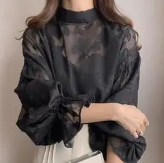 黒L＊シャツ ブラウス シアー フラワー 花 上品 透け感 ぽわん袖 バルーン袖