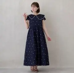 フリーサイズ　プティマイン　リアン　ハート刺繍ワンピース　紺　ネイビー　新品☆のサムネイル