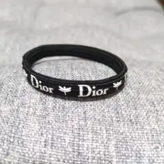 シュシュ ヘアゴム