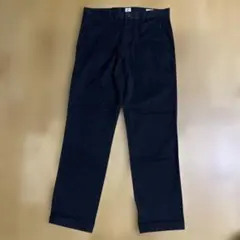 【未使用品‼️】GAP 黒 ブラックチノパン　W30L30のサムネイル