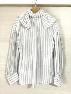 FUMIE=TANAKA ブラウスのサムネイル