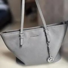 MICHAEL KORS グレー ショルダーバッグ