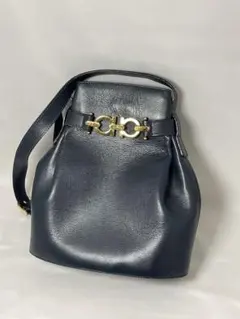 Salvatore Ferragamo フェラガモ ガンチーニ ショルダーバッグ