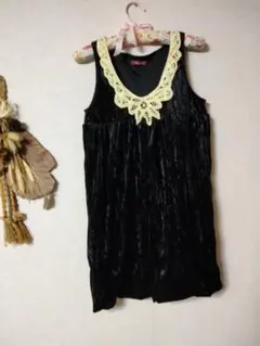 黒のベルベット風ノースリーブチュニック