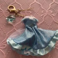 ディズニーリゾート限定 アナと雪の女王 エルサ ドレス キーチェーン ストラップ