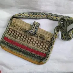 Item thumbnail for item c5957a5f-c1bf-4cc6-8488-d81fb8ad24a1