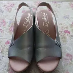 Item thumbnail for item 492a7920-a24e-40d1-8ee8-d9f32292afa6