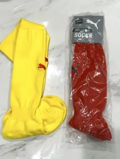 新品 PUMA サッカーソックス 19〜21cm 赤 黄 2足セット ジュニアのサムネイル