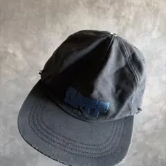 オフホワイトダメージブラックデニム刺繍キャップのサムネイル