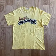 MOONEYES ムーンアイズ 黄Tシャツ VWドラッグレーシングのサムネイル