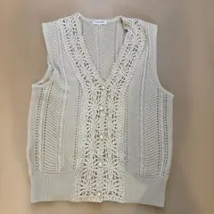 ニットベスト