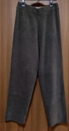 Item thumbnail for item 7054d95d-1fc9-4c32-a136-b598cd96df5e