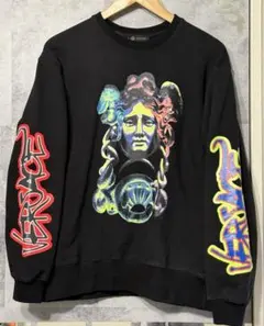 【✨️正規品✨️】VERSACE トレーナー ブラック メデューサロゴのサムネイル