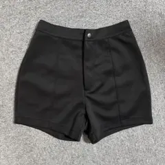 jeanasis ショートパンツのサムネイル
