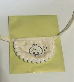 ちいかわ　baby トレーディングミニよだれかけ　うさぎ