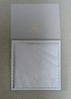 新品未使用　WAKO　銀座和光　手刺繍ハンカチ　ホワイトのサムネイル